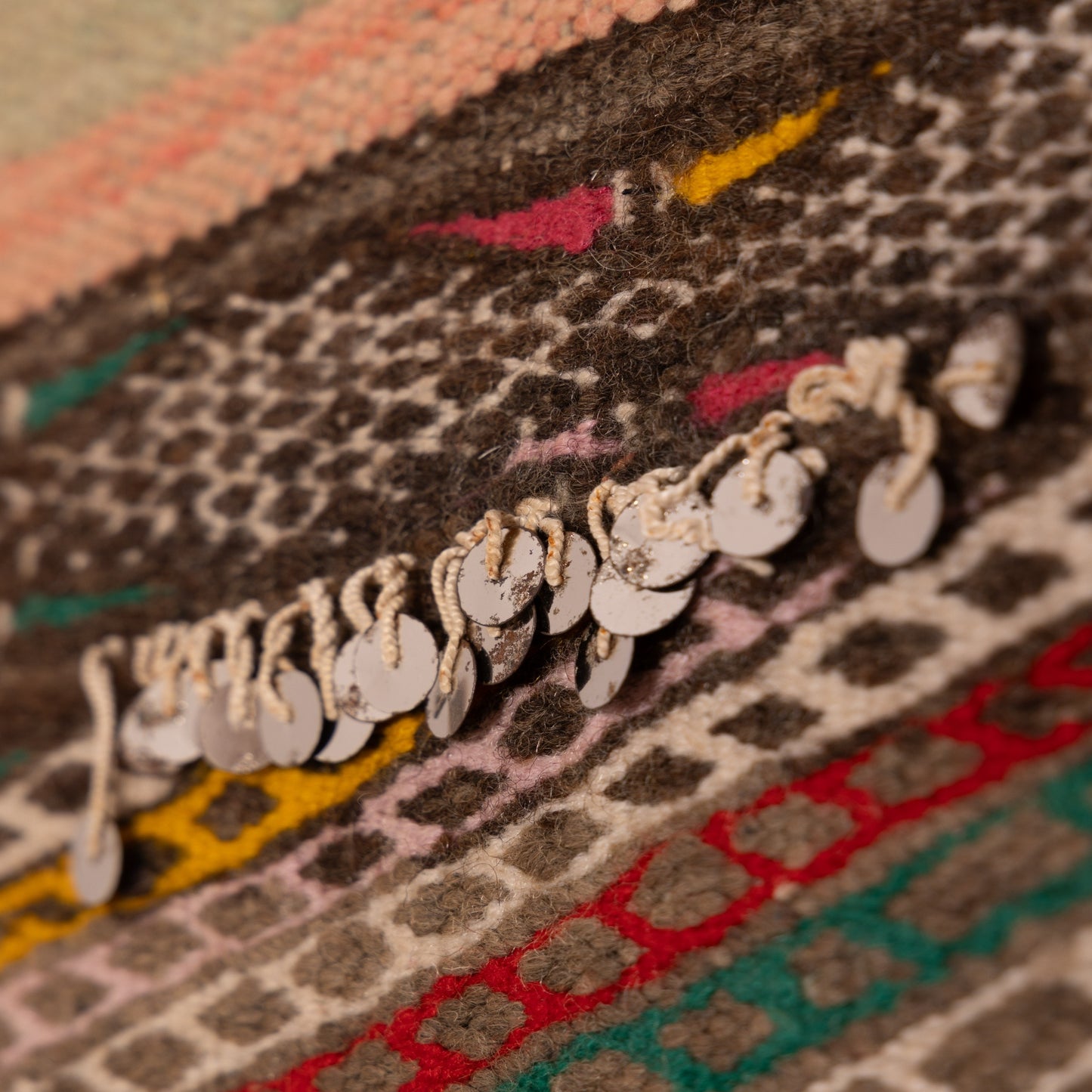 Vintage Handwoven Moroccan Kilim | Berber Zanafi Rug with Geometric Patterns ; 10,99 ft / 5,41 ft