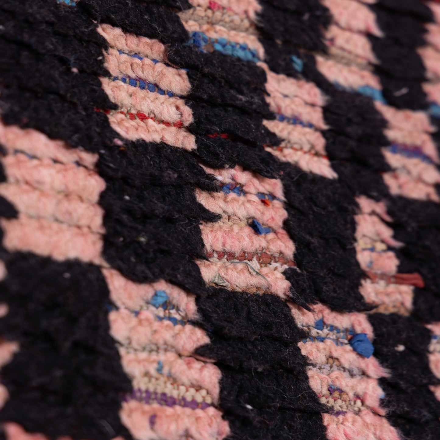 Vintage Moroccan Boucherouite Rug – Black & Pink Checkerboard Pattern – Handmade Berber Carpet