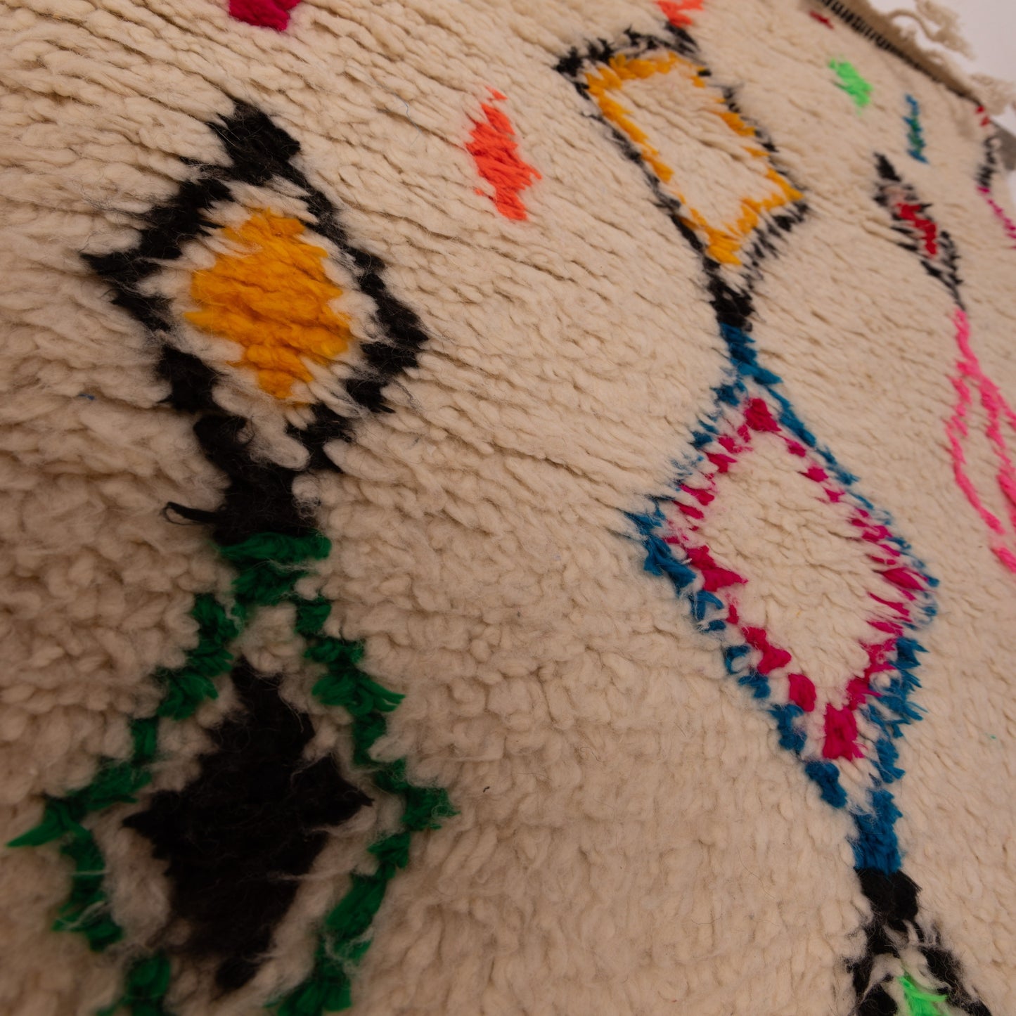 Colorful Small Azilal Rug - 80% Wool 20% Cotton Moroccan Handmade Carpet - Bright Diamond Tribal Design