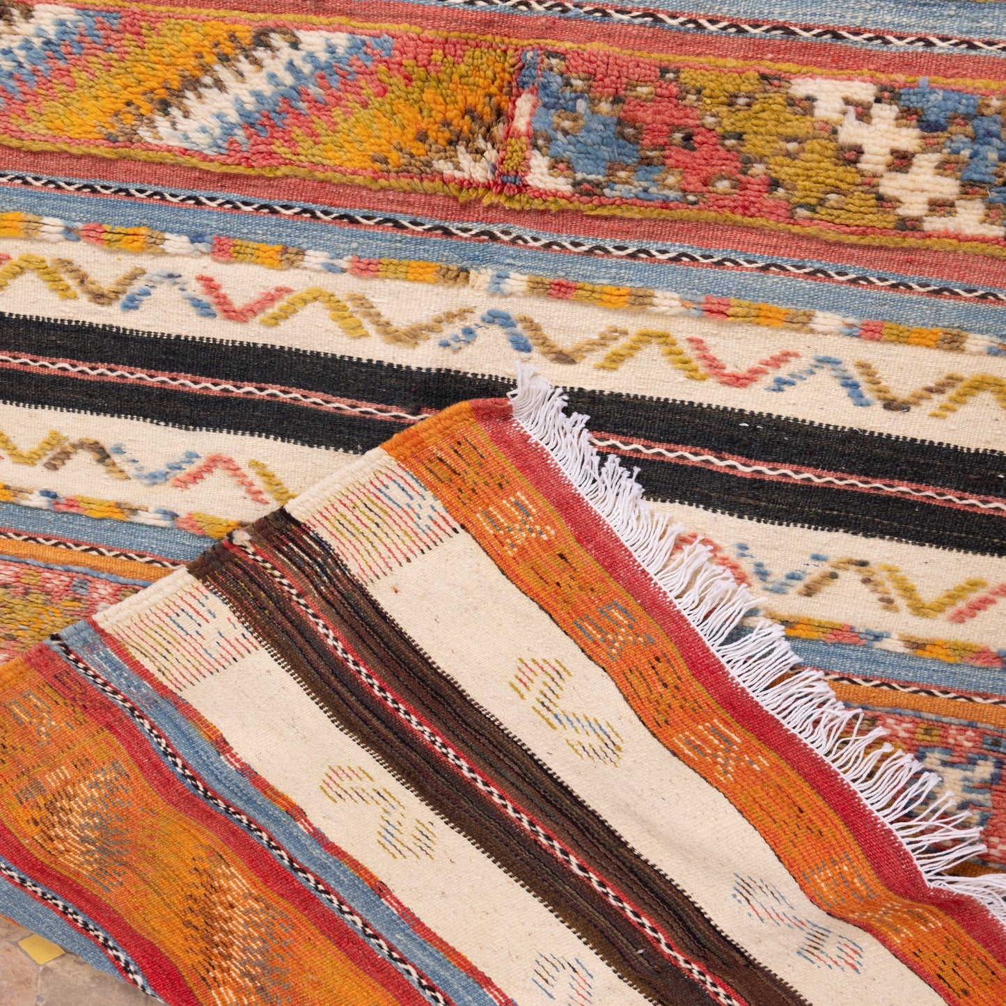 Handwoven Moroccan Akhnif Rug – Bohemian Amazigh Tapestry ; 6,56 ft / 3,44 ft