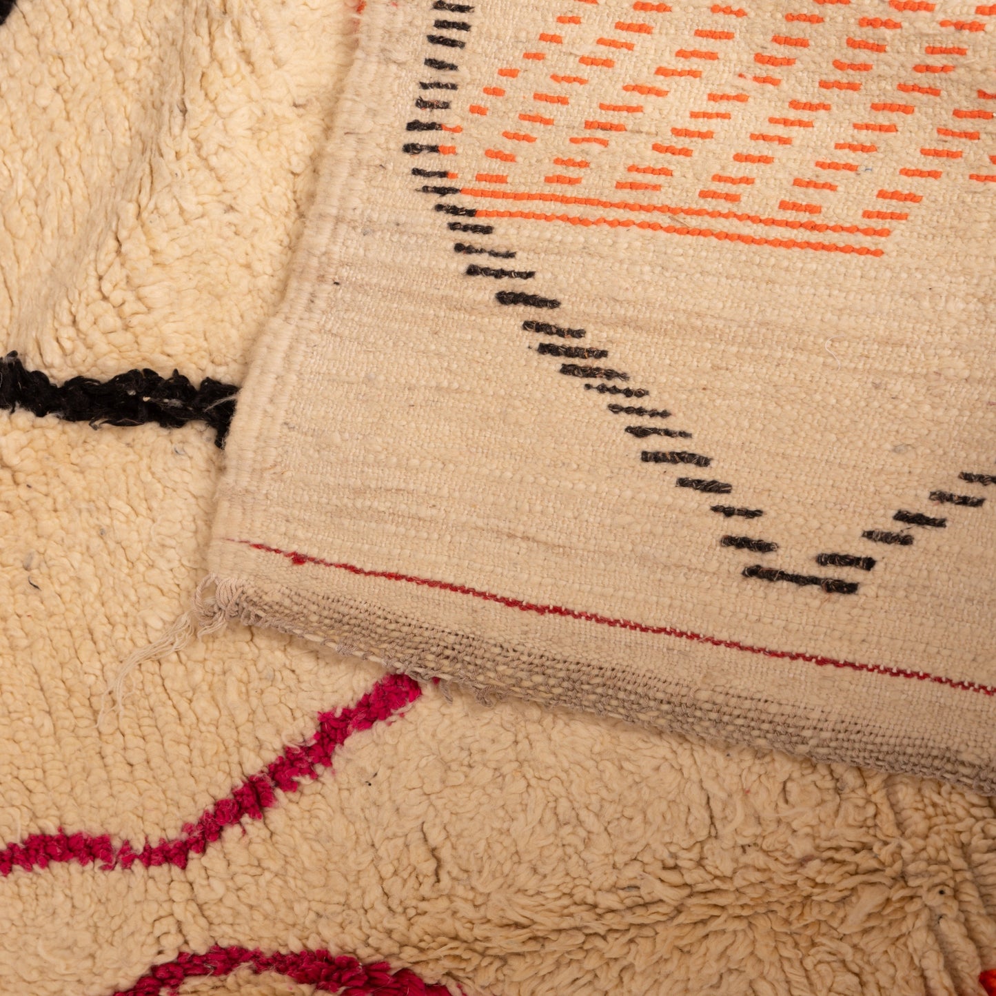 Modern Azilal Rug - 80% Wool 20% Cotton - Abstract Berber Moroccan Carpet - Handmade Wall or Floor Rug