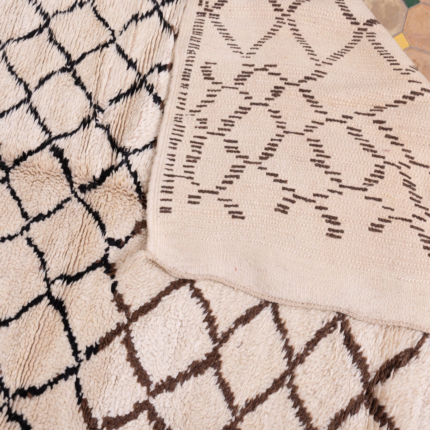 Atlas Horizon” – Extra Long azilale Runner with Fading Diamond Pattern