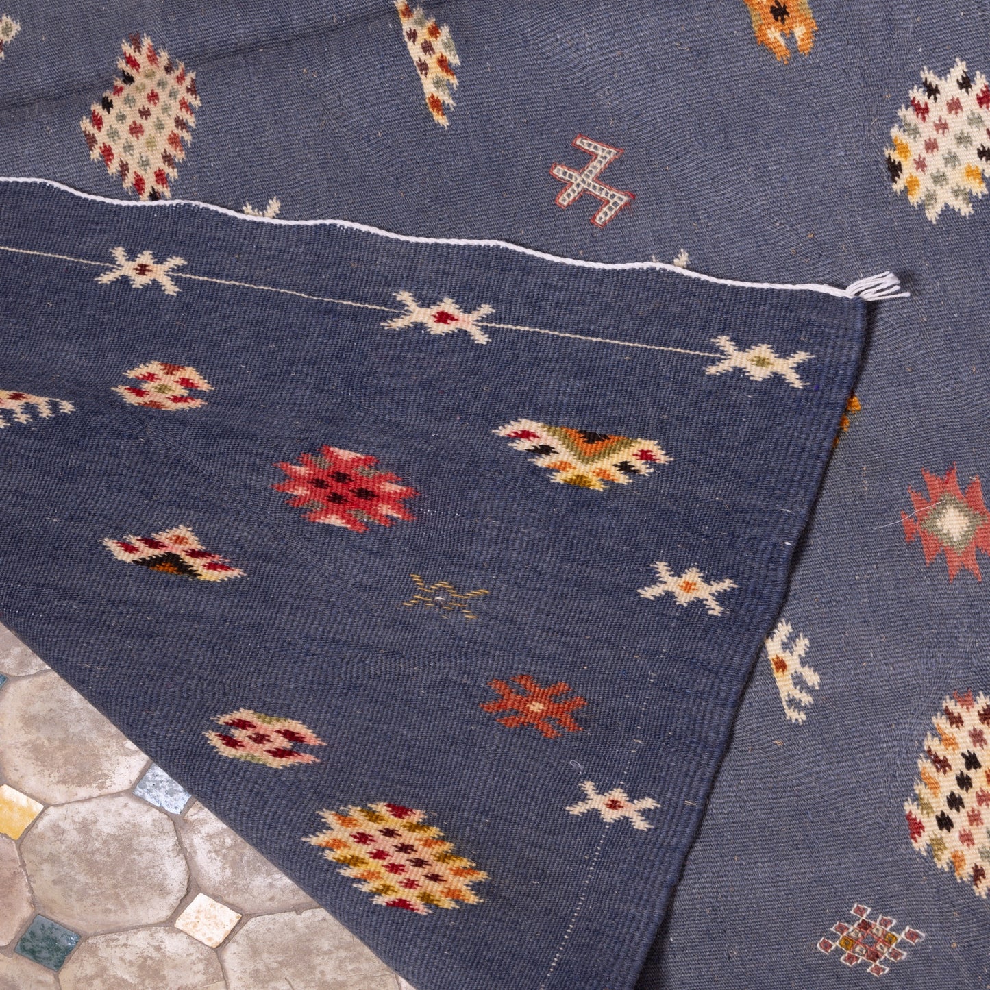 Handwoven Moroccan Akhnif Rug – Elegant Berber Wool & Cotton Carpet with Tribal Motifs