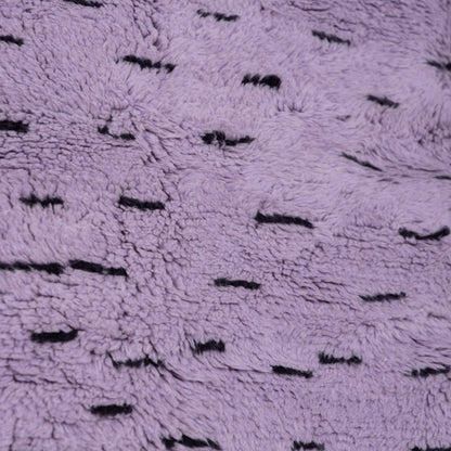 Handwoven Moroccan Mrirt Rug – Soft Purple Wool Berber Carpet with Black Pattern Accents ; 9,51 ft / 7,71 ft