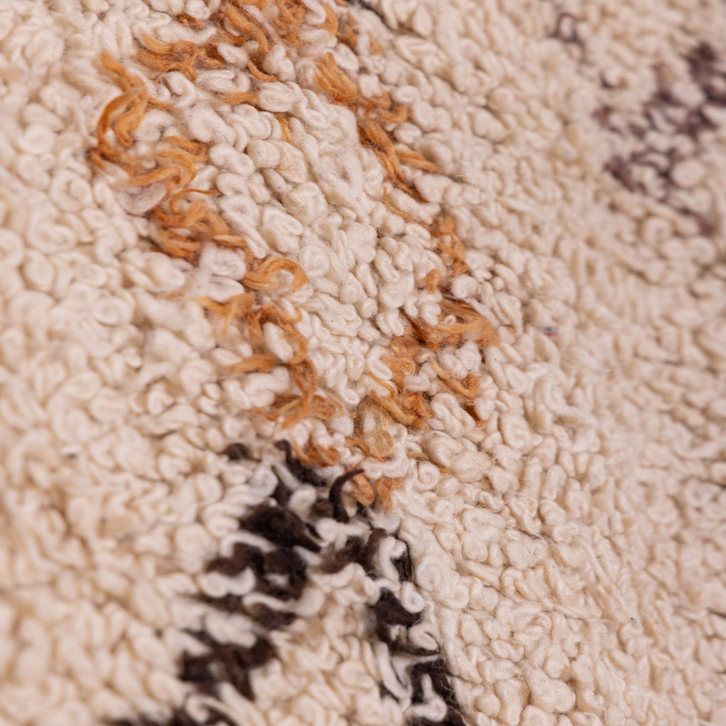 Vintage Moroccan Wool Rug – Authentic Handwoven Beni Ourain Berber Carpet ; 10,66 ft  / 6,07 ft