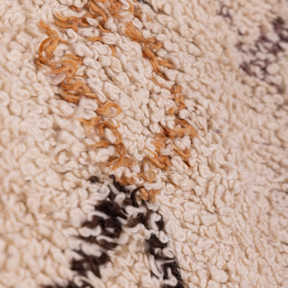 Vintage Moroccan Wool Rug – Authentic Handwoven Beni Ourain Berber Carpet ; 10,66 ft  / 6,07 ft