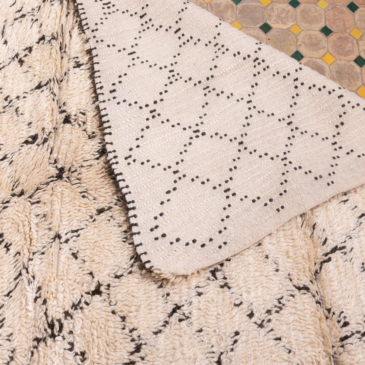 Handwoven Vintage Beni Ourain Rug – Moroccan Wool Berber Carpet ; 8,53 ft / 6,07 ft