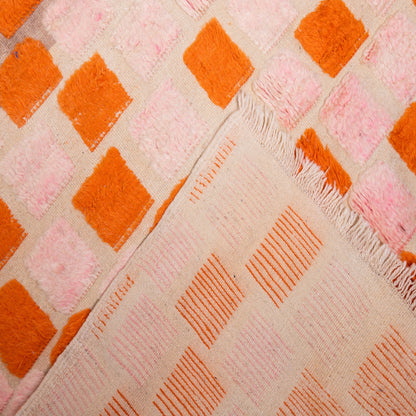 Handwoven Taznakht Moroccan Rug – 100% Wool Pink & Orange Checkerboard Carpet – Authentic Berber Artisan Weaving – Vibrant Geometric Design ; 8,69 ft / 6,07 ft