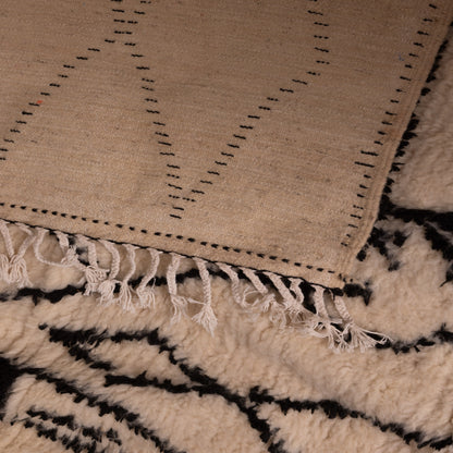 Abstract Azilal Rug - Handwoven Moroccan Wool Carpet - Black & Cream Diamond Berber Design - Mid-Century Boho Style