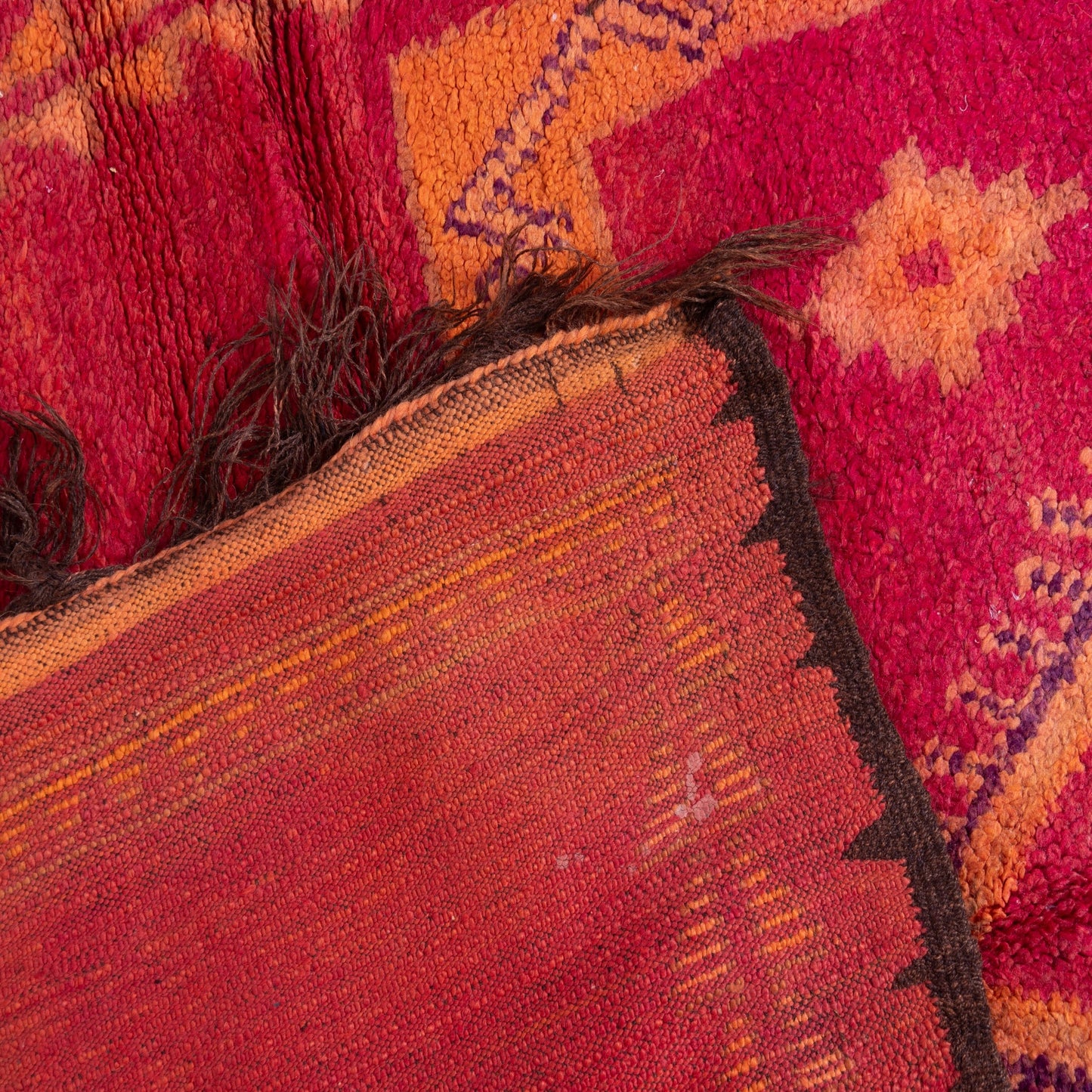 Vintage Moroccan Rehamna Rug – Handwoven Berber Carpet with Deep Red & Orange Geometric Motifs ; 12,96 ft / 5,54 ft