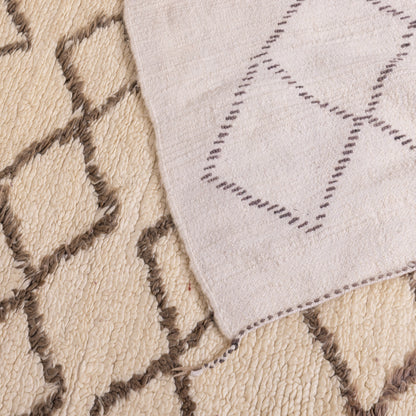 Authentic Moroccan Beni Ourain Rug – Handwoven Wool Berber Carpet – Unique Diamond Motif ; 7,22 ft / 6,40 ft
