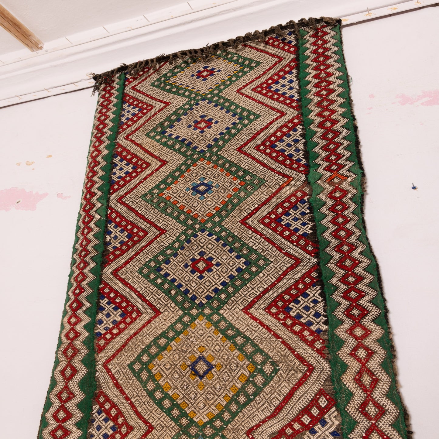 Handmade Moroccan Corridor Runner - Zigzag Tribal Design - 100% Wool
