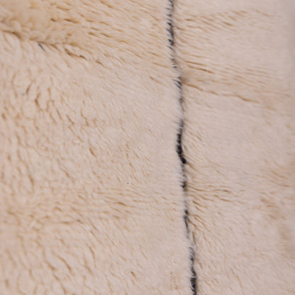 Handmade Mrirt Rug – 100% Wool Moroccan Berber Carpet – Cream & Black Minimalist Wool Rug – Luxury Modern & Boho Home Decor