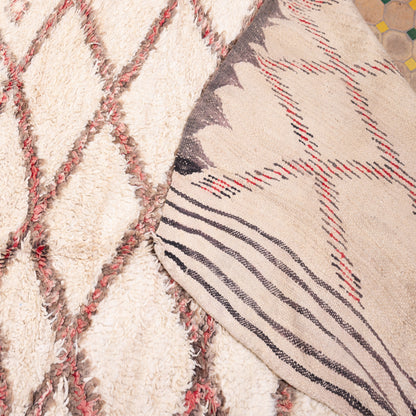 Vintage Moroccan Talsint Rug | Handwoven Berber Wool Carpet ; 11,48 ft / 5,74 ft