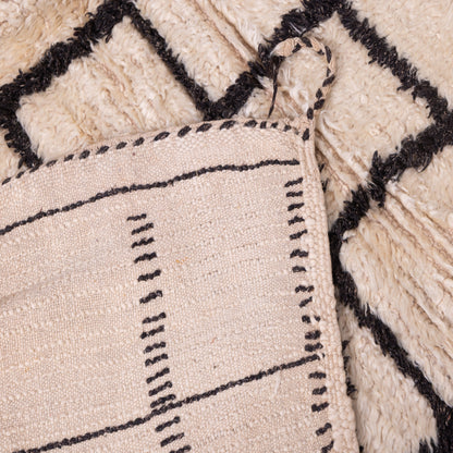 Atlas Grid” – Minimalist Beni Ourain Rug with Bold Black Lattice