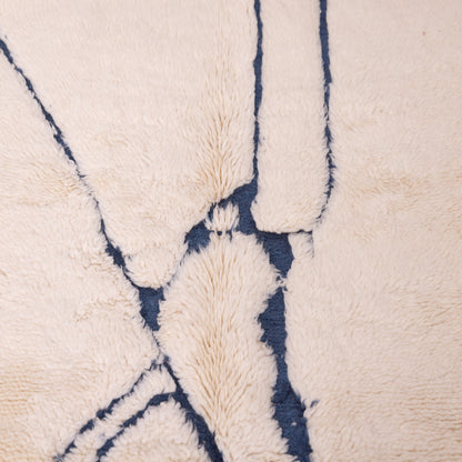 Handwoven Moroccan Wool Rug – Abstract Blue Line Art on Cream Background