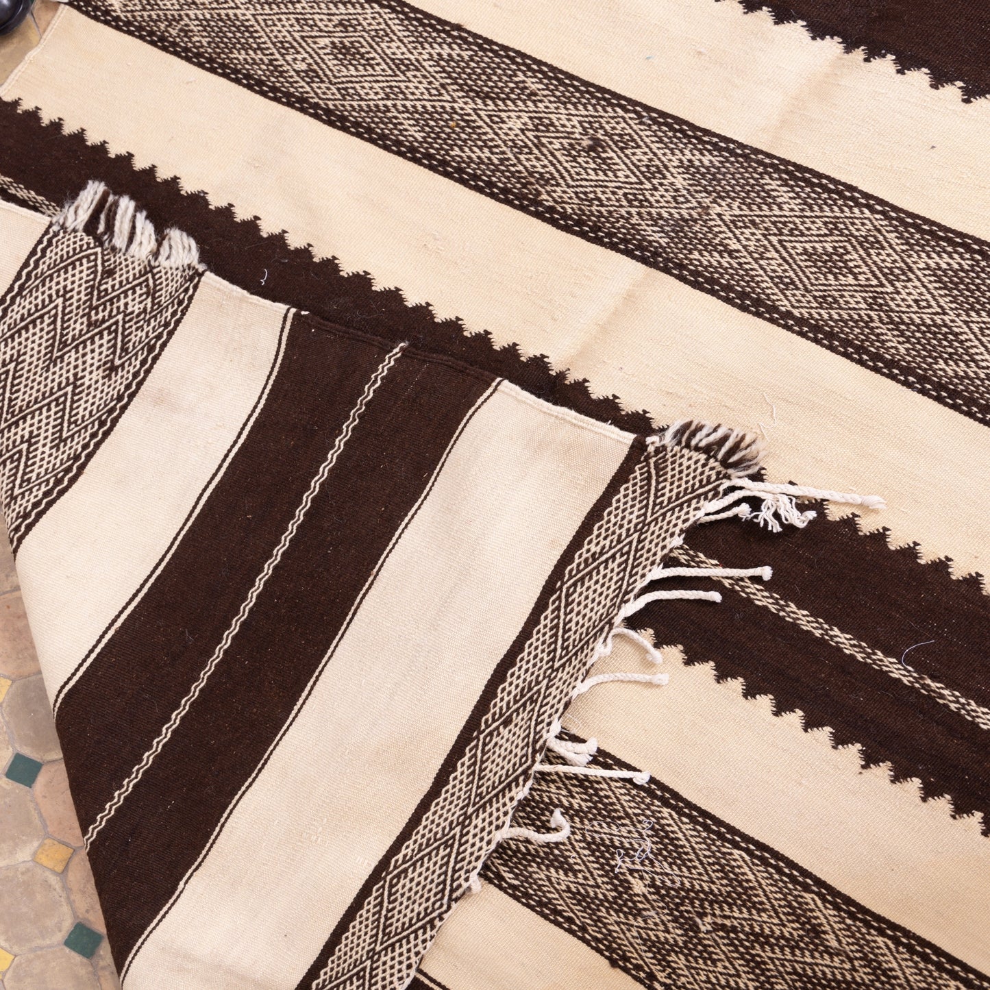 Handwoven Moroccan Akhnif Rug – Authentic Berber Wool Carpet ; 11,48 ft / 4,59 ft