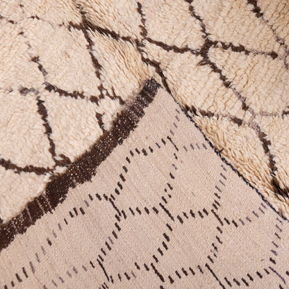 Echoes of Atlas” – Vintage Beni Ourain Rug with Lozenge Lattice