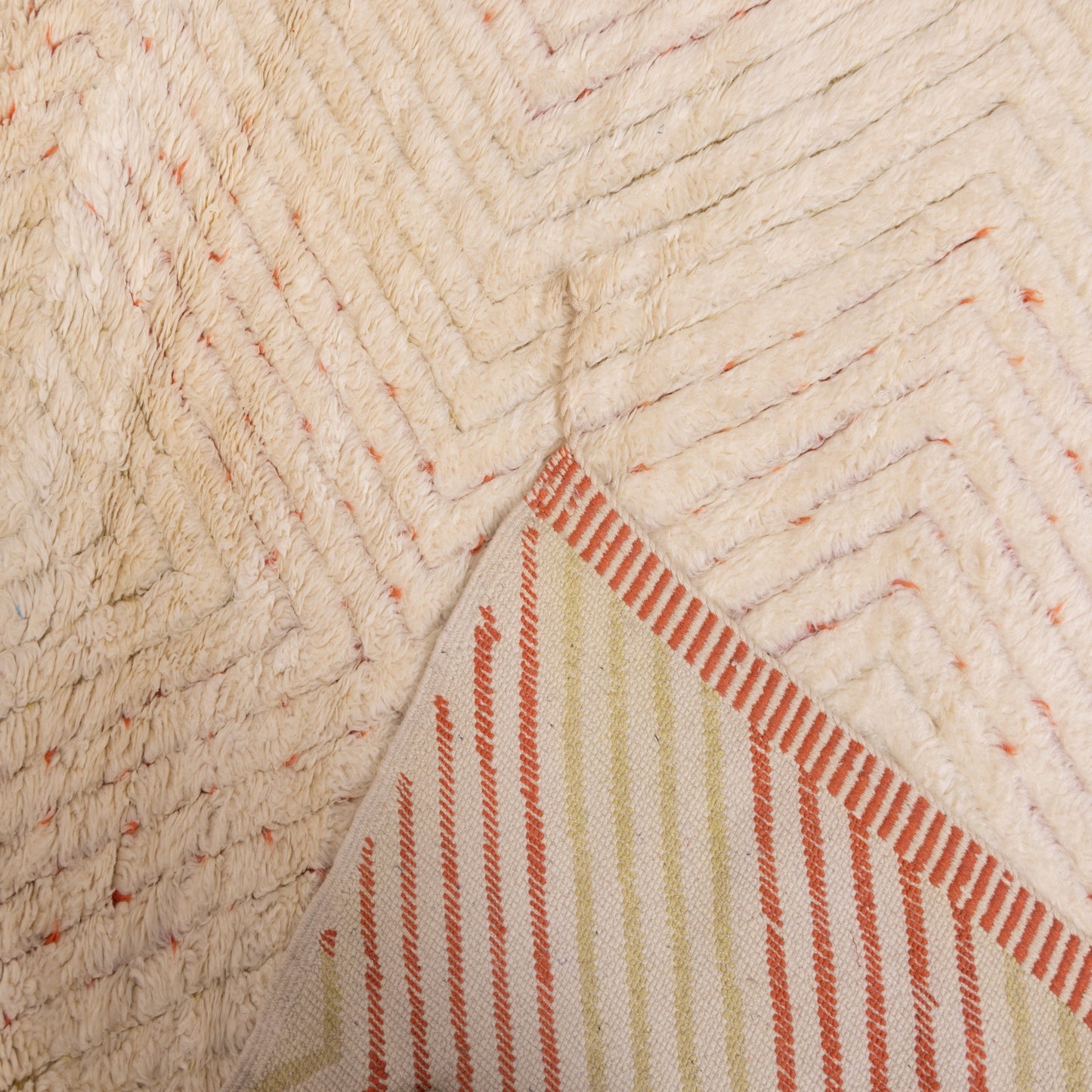 Authentic Handwoven Moroccan Mrirt Rug – Luxurious Creamy Wool Berber Carpet with Subtle Red Accents