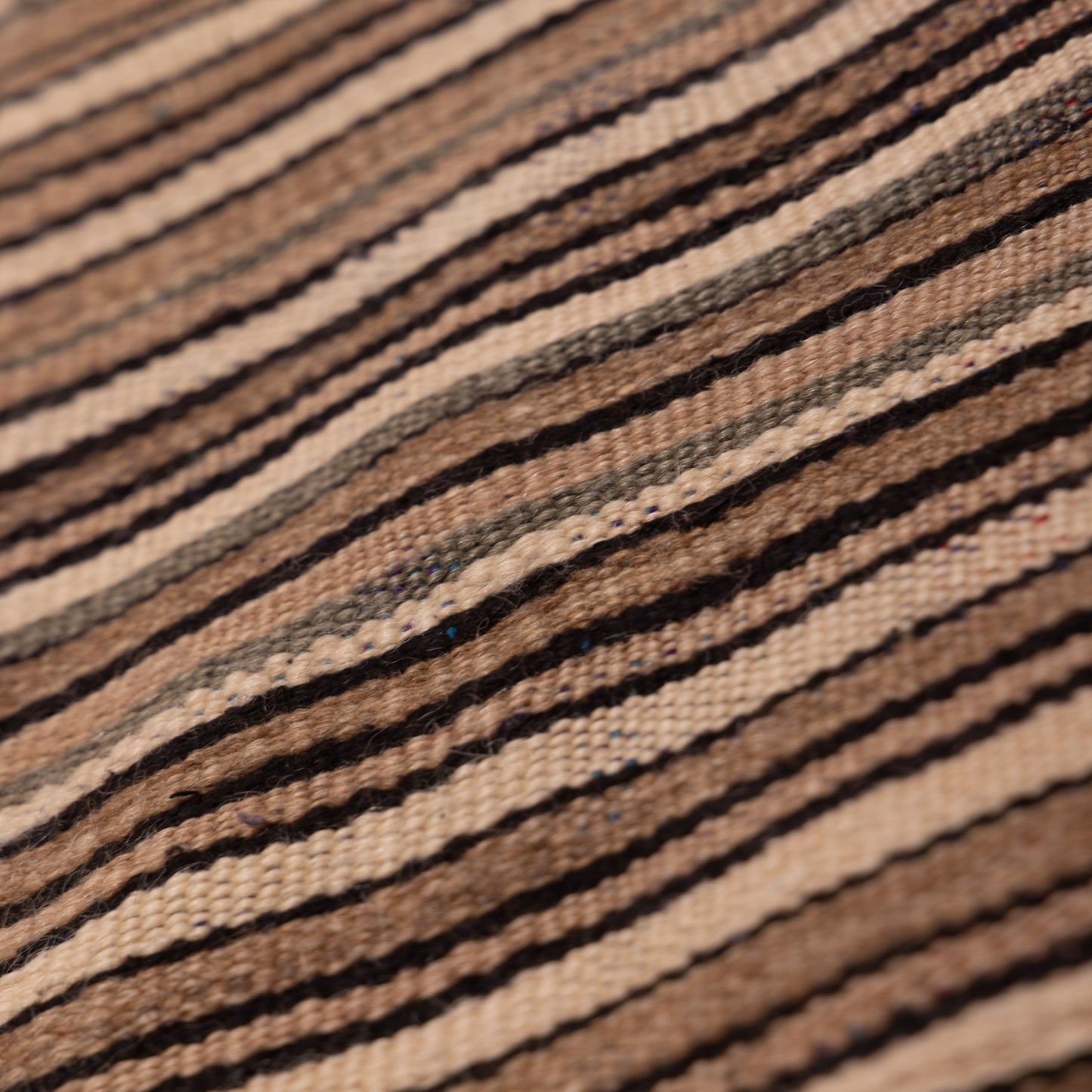 Vintage Handwoven Moroccan Wool Blanket | Berber Striped Kilim Rug | Nomadic Boho Throw ; 8,53 ft / 4,43 ft