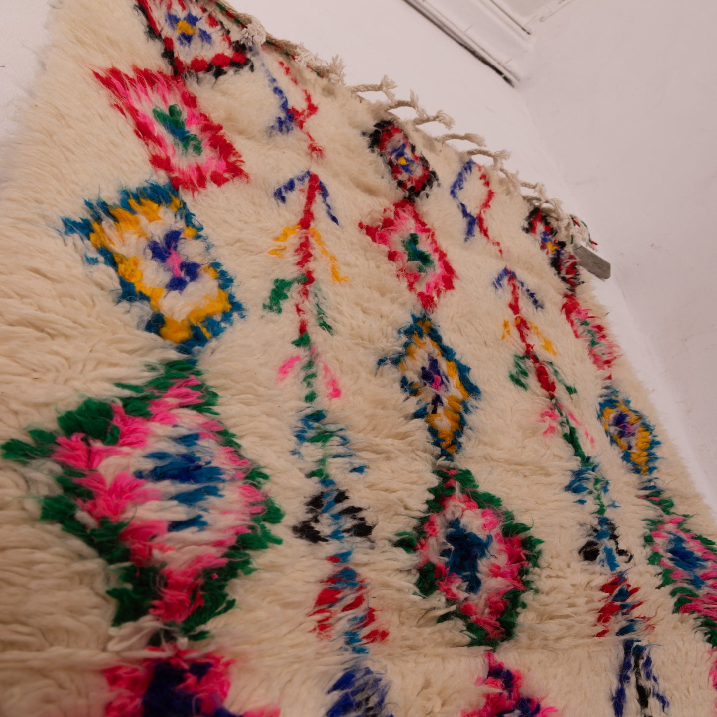 Colorful Azilal Rug - Small Handmade Moroccan Rug - 80% Wool, 20% Cotton - Boho Geometric Wall Hanging
