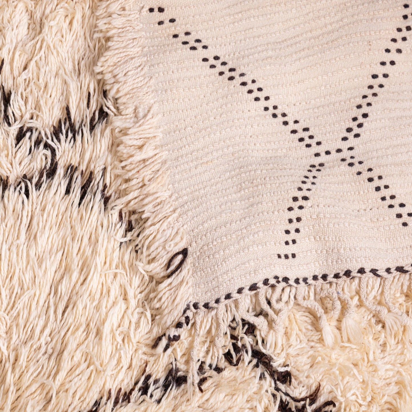 Authentic Moroccan Beni Ourain Rug | Handwoven Wool Carpet with Plush Texture ;  13,12 ft  /  6,89 ft