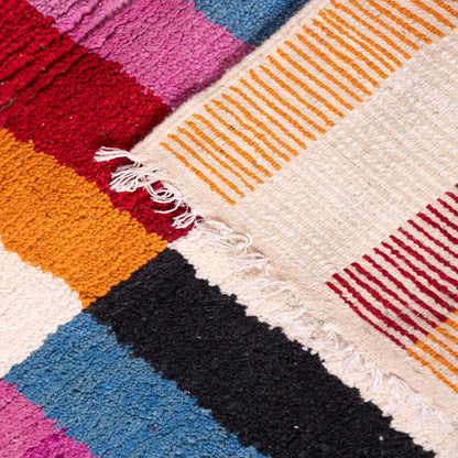 Handwoven Boujad Moroccan Rug – A Vibrant Piece of Artisan Craftsmanship