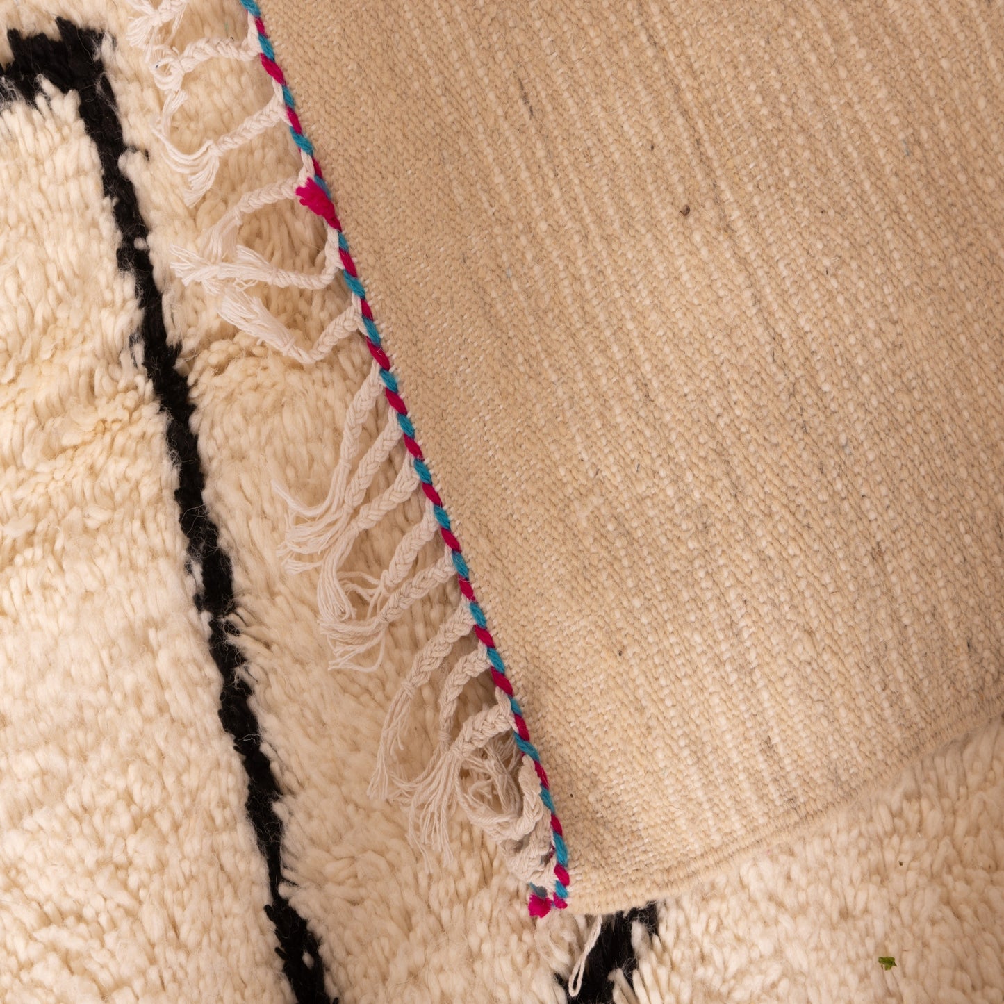 Modern Abstract Azilal Rug - Minimalist Moroccan Wool Carpet - Handmade 80% Wool, 20% Cotton