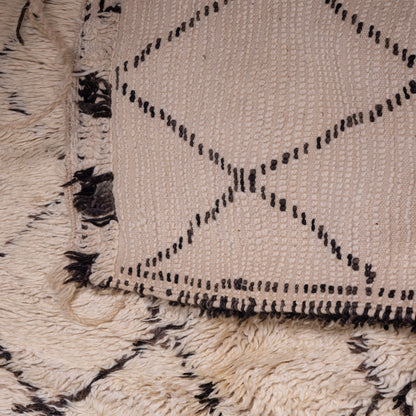 Vintage Moroccan Beni Ourain Rug | Handwoven Wool Berber Carpet | Authentic Tribal Diamond Design ; 11,81 ft / 6,23 ft