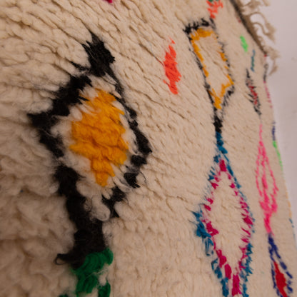 Colorful Small Azilal Rug - 80% Wool 20% Cotton Moroccan Handmade Carpet - Bright Diamond Tribal Design