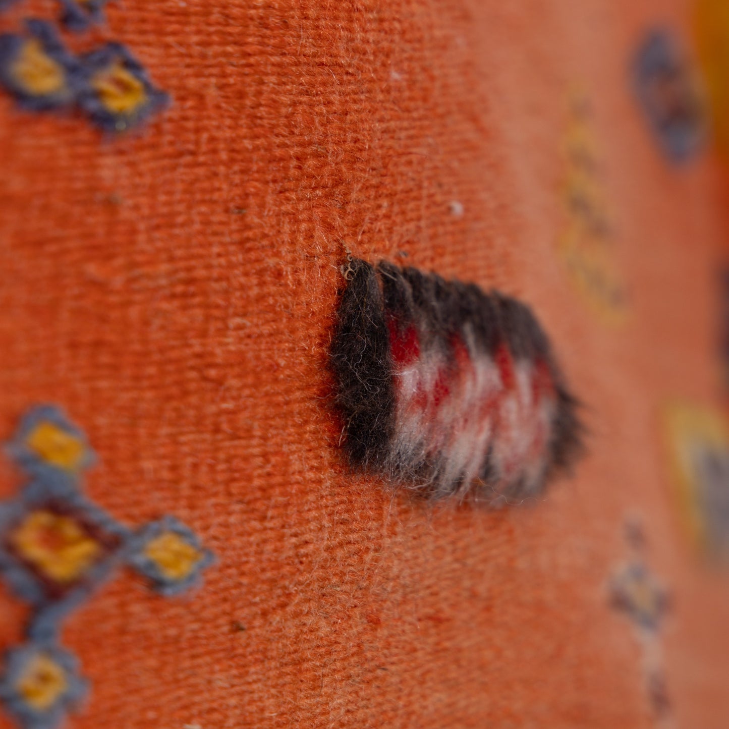 Handwoven Moroccan Akhnif Rug – Warm Terracotta & Berber Symbolism Wool & Cotton Carpet