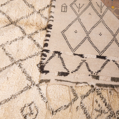 Vintage Beni Ourain Rug – Authentic Moroccan Wool Carpet – Handwoven Berber Rug – Geometric Diamond Design – Soft & Plush Boho Area Rug ;  13,12 ft / 6,07 ft