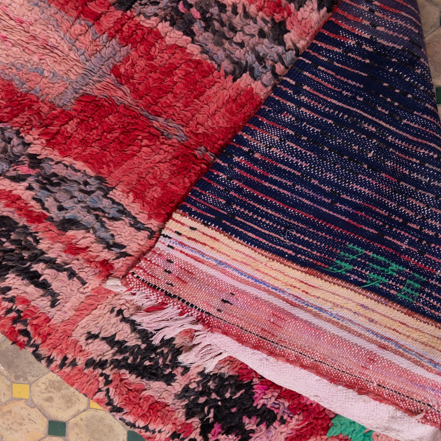 Vintage Moroccan Berber Rug – Handwoven Wool Carpet – Tribal Geometric Design in Red & Black