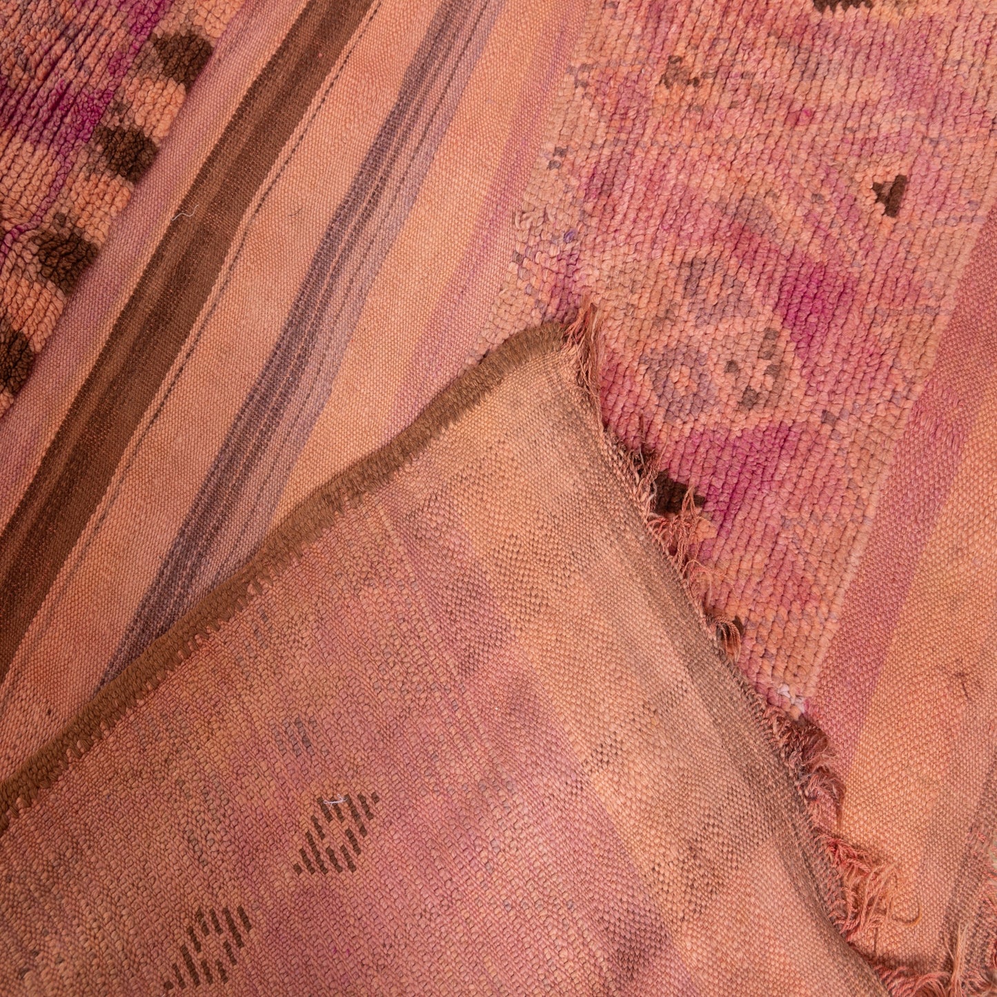 Vintage Rehamna Moroccan Flatweave Rug – Handmade Wool Berber Kilim with Subtle Tribal Patterns ; 8,53 ft / 5,25 ft