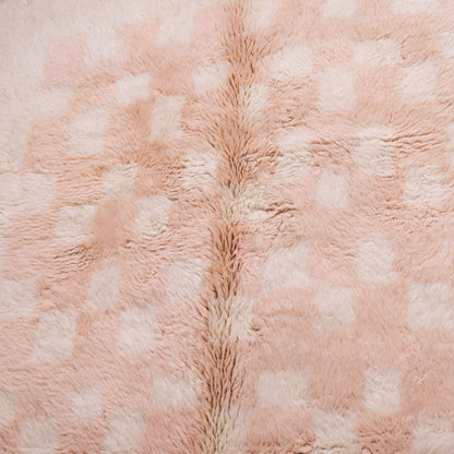 Handmade Mrirt Rug – 100% Wool Moroccan Berber Carpet – Cream & Blush Checkered Wool Rug – Luxury Minimalist & Modern Home Decor