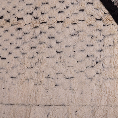 Handmade Mrirt Rug – 100% Wool Moroccan Berber Carpet – Cream & Black Geometric Wool Rug – Luxury Modern & Boho Home Decor