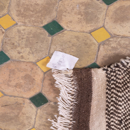 Handwoven Moroccan Akhnif Rug – Elegant Black & Ivory Berber Wool Weave ; 4,92 ft / 3,61 ft