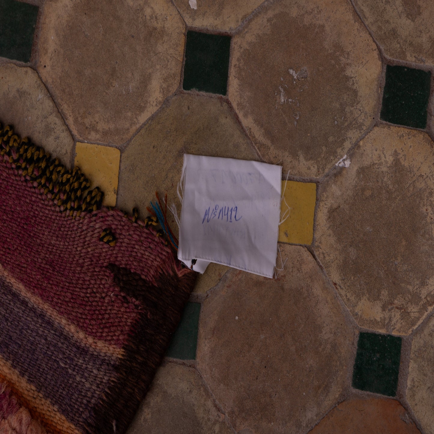 Vintage Rehamna Moroccan Rug – Handwoven Wool Berber Carpet with Geometric Tribal Motifs ; 9,51 ft / 4,10 ft