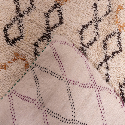 Vintage Moroccan Wool Rug – Authentic Handwoven Beni Ourain Berber Carpet ; 10,66 ft  / 6,07 ft
