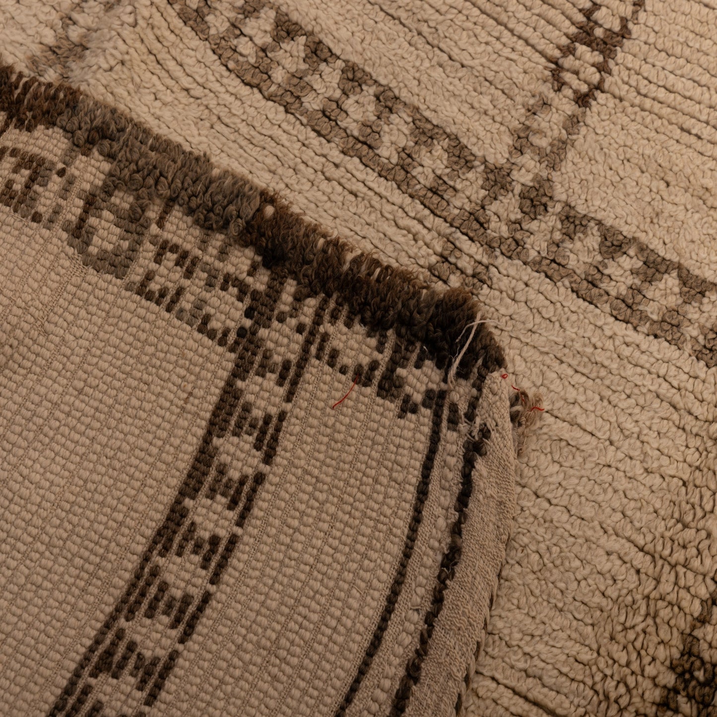 Vintage Moroccan Zanafi Rug | Flatweave Wool Rug | Handmade Berber Kilim | Neutral Grid Pattern | Natural Wool Area Rug | 100% Wool ; 7,87 ft  / 6,89 ft