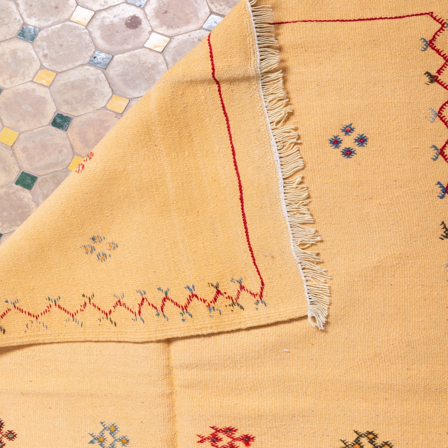 Handwoven Moroccan Akhnif Rug – Golden Berber Wool & Cotton Carpet