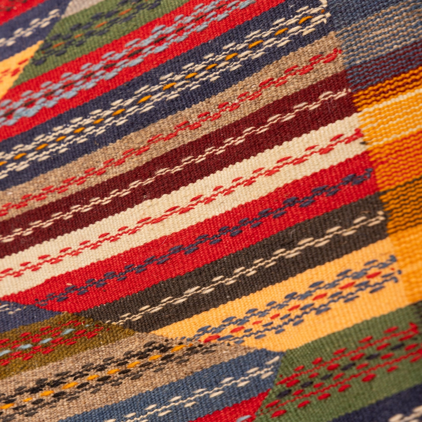 Moroccan Corridor Rug - Zigzag Berber Runner - Handwoven Artisan Wool