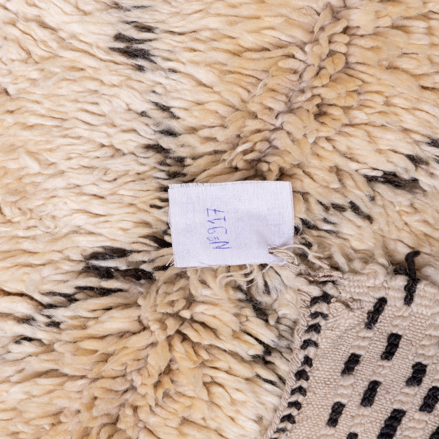 Large Handmade Beni Ourain Rug – Authentic Moroccan Wool Carpet – Minimalist Berber Rug – Plush & Soft Area Rug – Boho Scandinavian Home Decor ; 11,48 ft / 6,56 ft