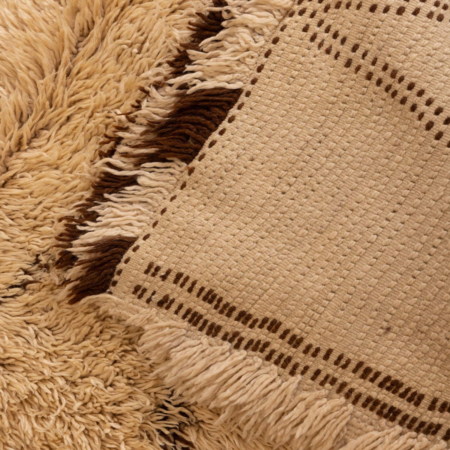 Extra Plush Beni Ourain Moroccan Rug | Thick Wool Vintage Carpet | Handwoven Diamond Pattern | Golden Beige & Brown Border | 100% Wool | Large Cozy Rug  ; 15,09 ft / 6,56 ft