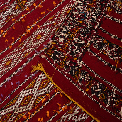 Vintage Moroccan Handwoven Kilim Rug | Red Berber Tribal Carpet with Geometric Patterns ; 11,32 ft / 5,58 ft