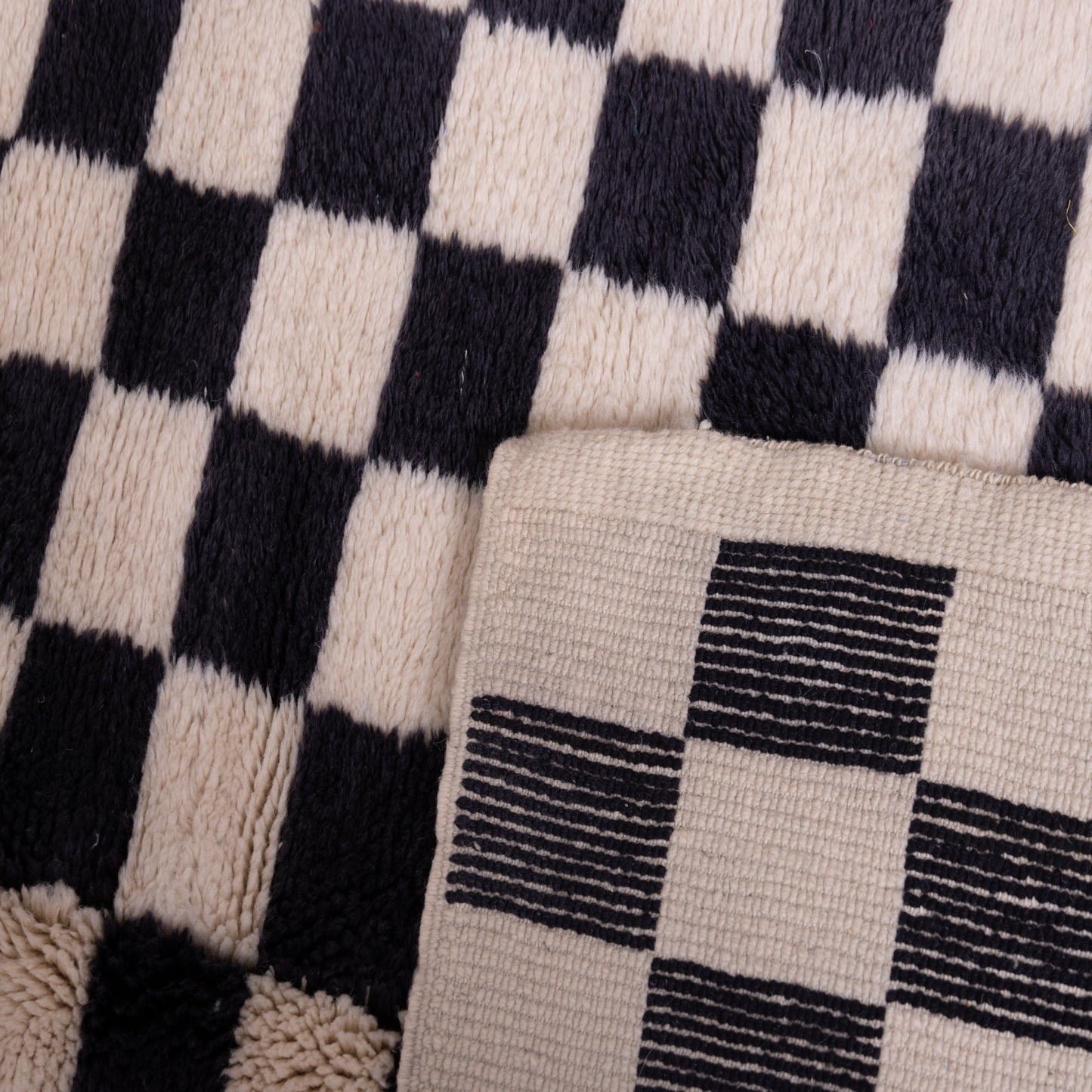 Handmade Moroccan Checkered Wool Rug – Black & White Berber Carpet – Modern Geometric Beni Ourain Rug