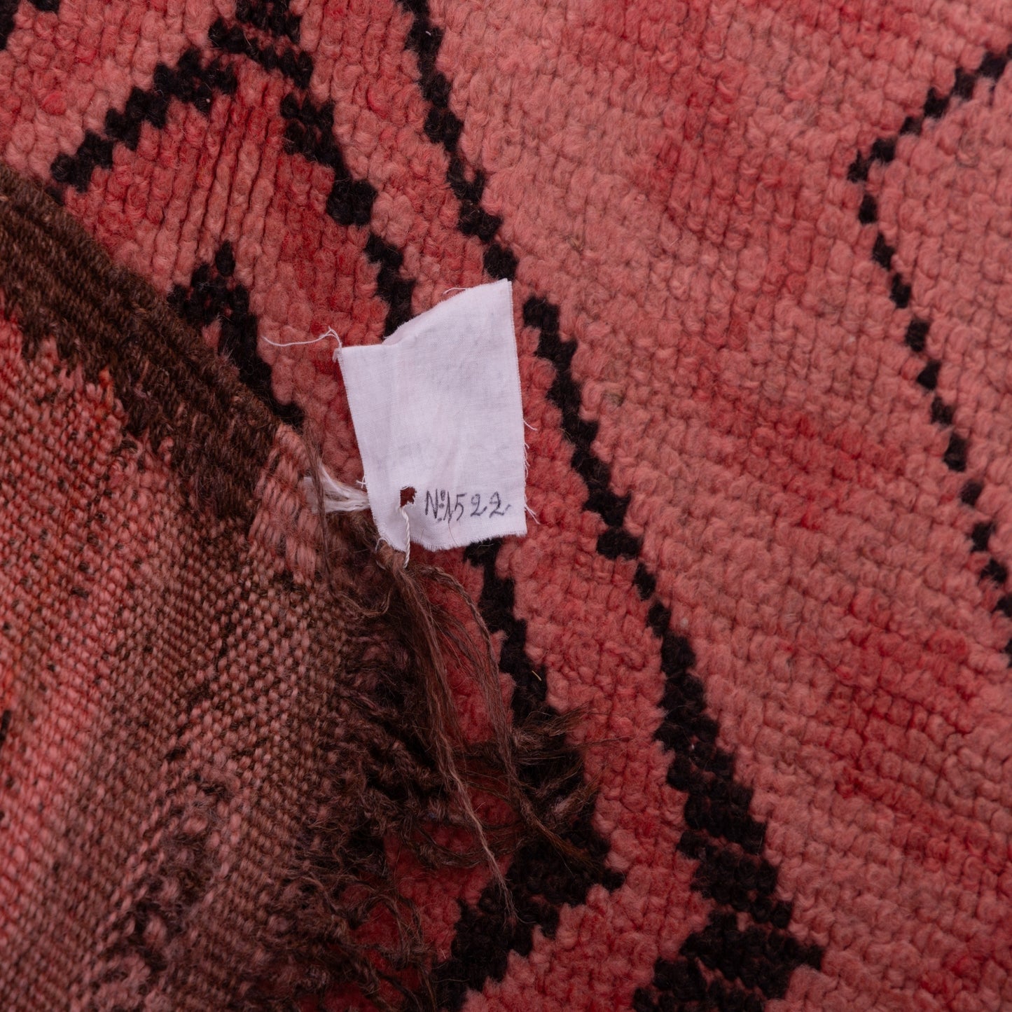 Vintage Moroccan Rehamna Rug - Timeless Red & Black Berber Wool Carpet ; 10,17 ft /  4,92 ft