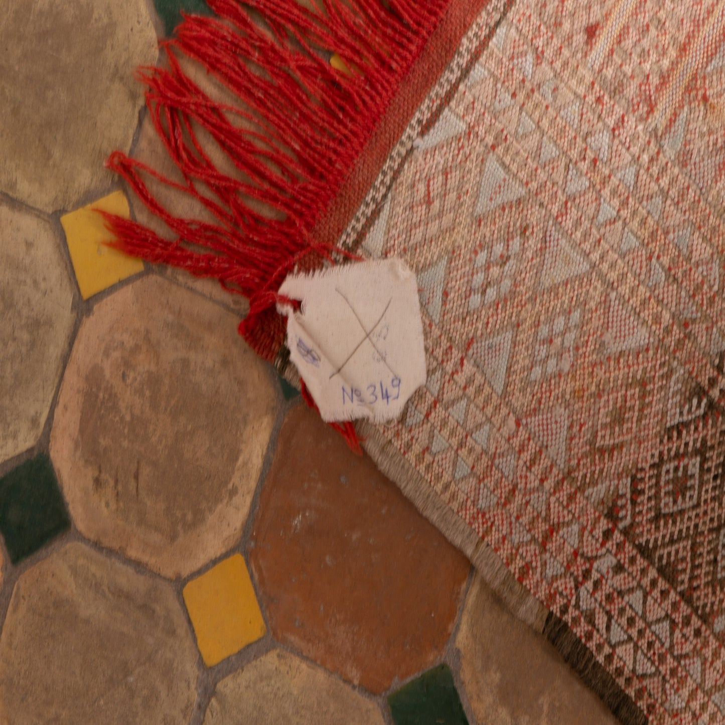 Handwoven Vintage Moroccan Rug | Authentic Berber Tribal Carpet in Earthy Tones ; 7,87 ft / 4,43 ft