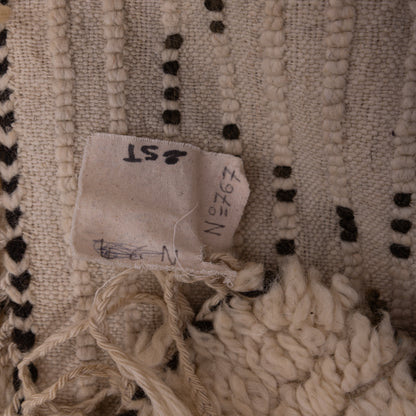 Handwoven Vintage Beni Ourain Rug – Moroccan Wool Berber Carpet ; 8,53 ft / 6,07 ft