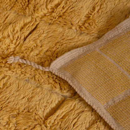 Handwoven Moroccan Mrirt Rug – Soft Yellow Berber Carpet with Subtle Grid Pattern